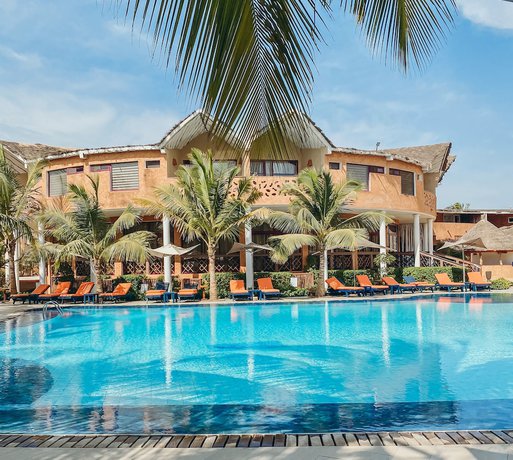 Imagen de la piscina del Hotel Movenpick Resort Lamantin Saly. Foto 20