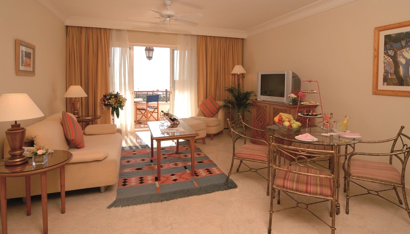 Imagen de los interiores del Hotel Movenpick Resort and Residences Aqaba. Foto 15