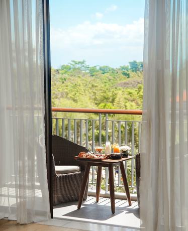 Imagen de la habitación del Hotel Movenpick Resort and Spa Jimbaran Bali - Chse Certified. Foto 5