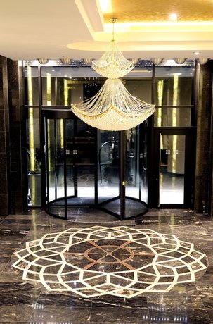 Imagen de los interiores del Hotel Movenpick Sarajevo. Foto 19