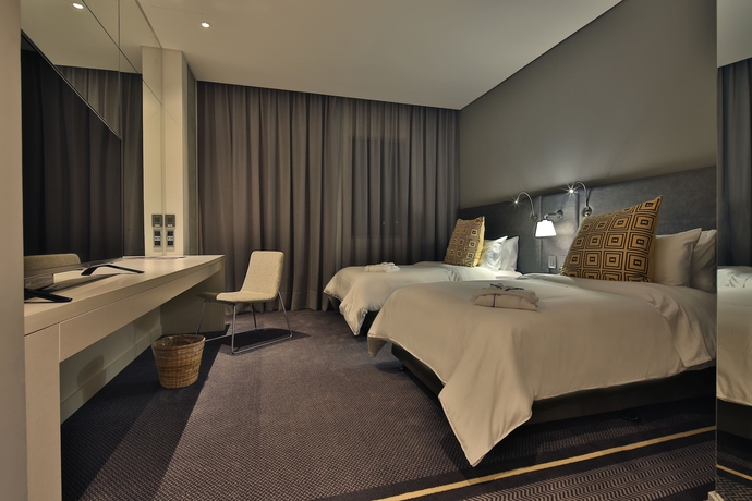 Imagen de la habitación del Hotel Movich Buró 51. Foto 5