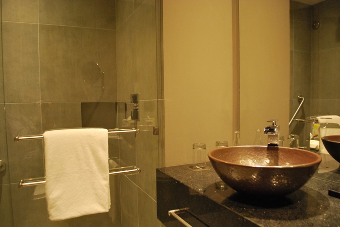 Imagen de la habitación del Hotel Movich Buró 51. Foto 14