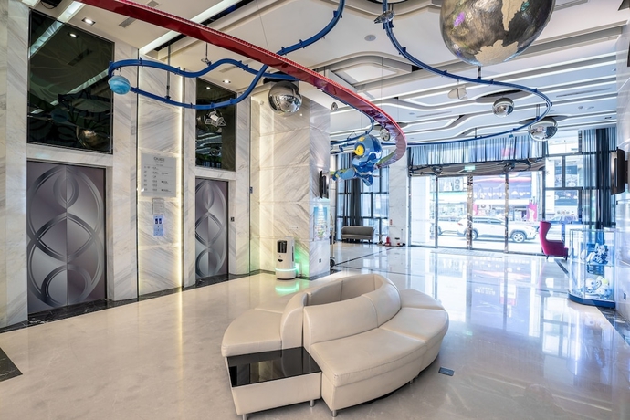 Imagen de los interiores del Hotel Moving Star. Foto 14