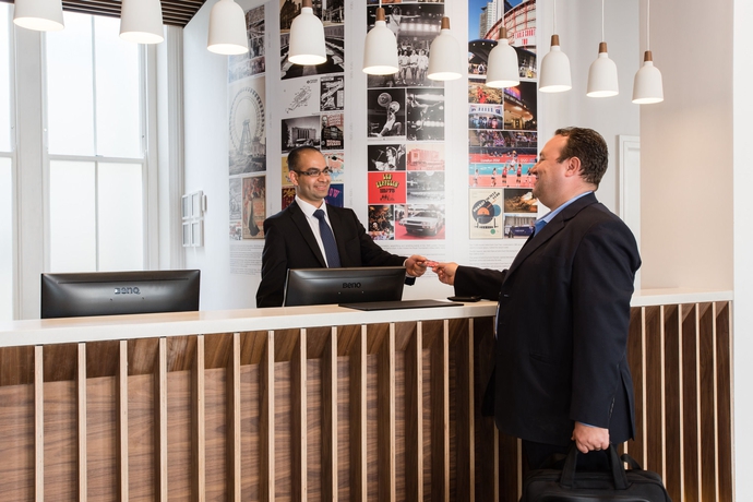 Imagen de los interiores del Hotel Mowbray Court. Foto 13