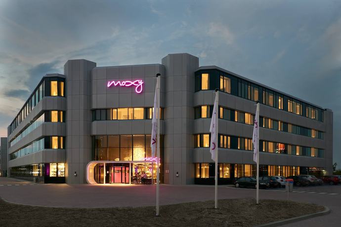 Imagen general del Hotel Moxy Amsterdam Schiphol Airport. Foto 1