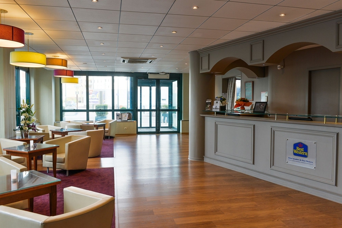 Imagen de los interiores del Hotel Moxy Annecy. Foto 13