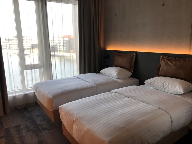 Imagen de la habitación del Hotel Moxy Bergen. Foto 11