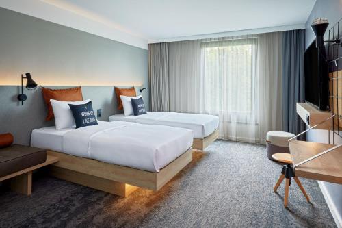 Imagen de la habitación del Hotel Moxy Bochum. Foto 2