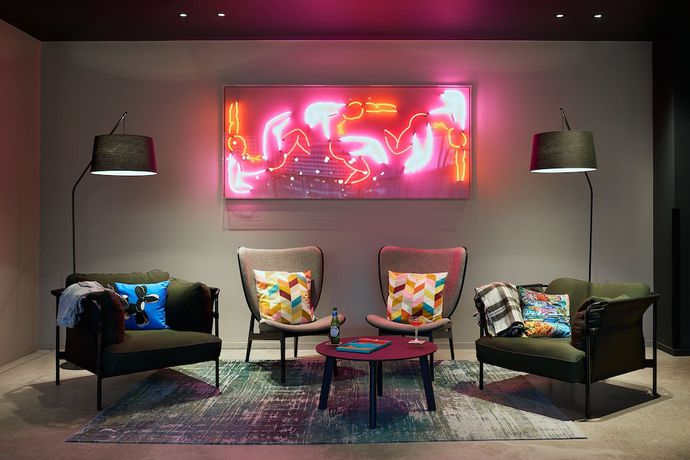 Imagen de los interiores del Hotel Moxy Bristol. Foto 15