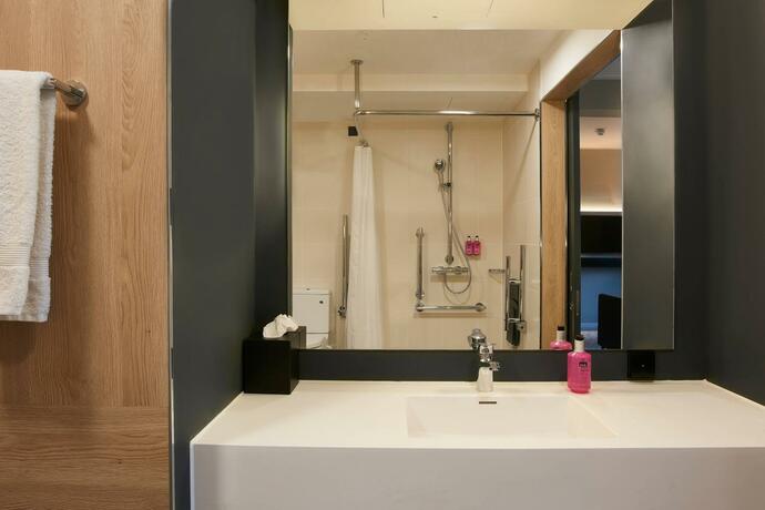 Imagen general del Hotel Moxy Chester. Foto 8