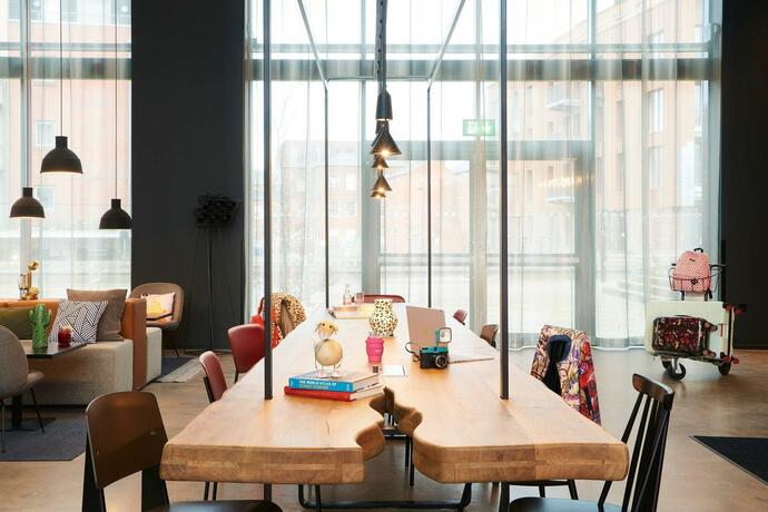 Imagen general del Hotel Moxy Chester. Foto 17