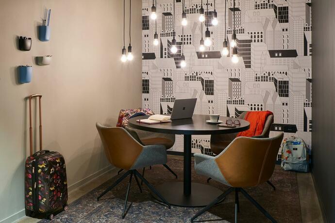 Imagen general del Hotel Moxy Chester. Foto 27