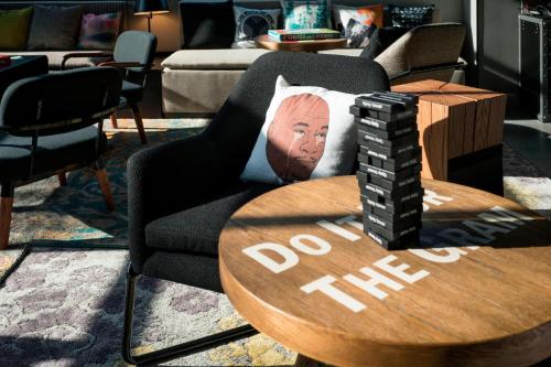 Imagen general del Hotel Moxy Chicago Downtown. Foto 3