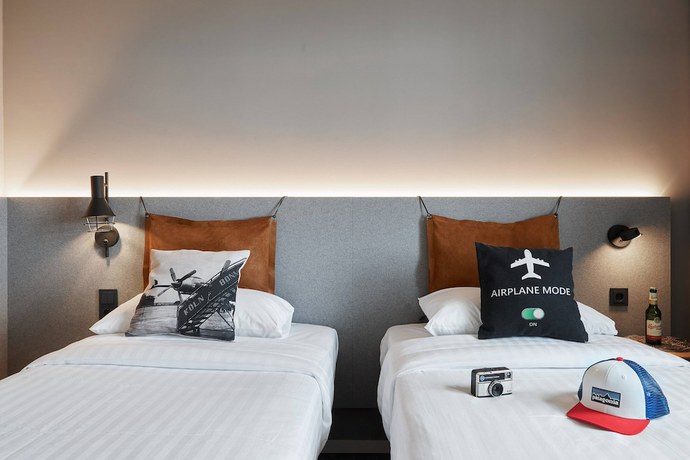 Imagen de la habitación del Hotel Moxy Cologne Bonn Airport. Foto 10