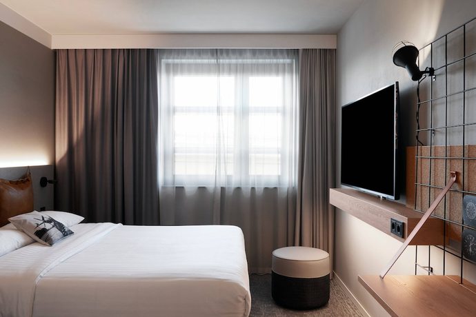 Imagen de la habitación del Hotel Moxy Cologne Bonn Airport. Foto 13