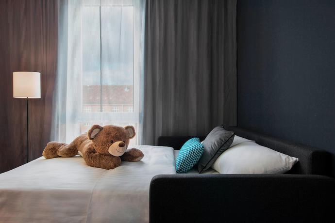 Imagen de la habitación del Hotel Moxy Copenhagen Sydhavnen. Foto 12