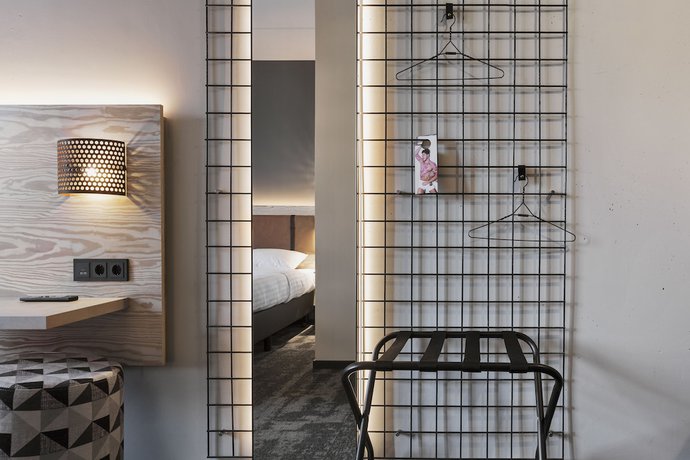 Imagen de la habitación del Hotel Moxy Duesseldorf South. Foto 11