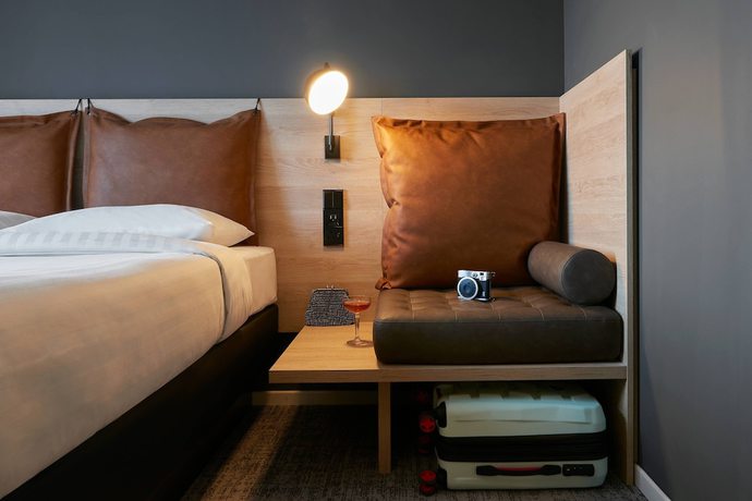 Imagen de la habitación del Hotel Moxy Edinburgh. Foto 16