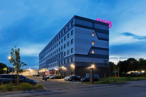 Imagen general del Hotel Moxy Frankfurt Airport Kelsterbach. Foto 3