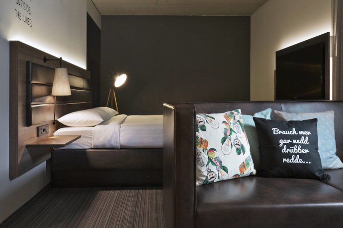 Imagen de la habitación del Hotel Moxy Frankfurt East. Foto 4