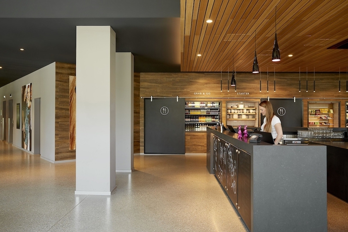 Imagen de los interiores del Hotel Moxy Frankfurt Eschborn. Foto 18