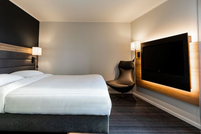 Imagen de la habitación del Hotel Moxy Glasgow SEC. Foto 11