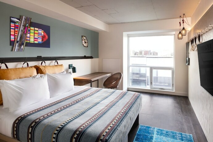 Imagen general del Hotel Moxy Halifax Downtown. Foto 7