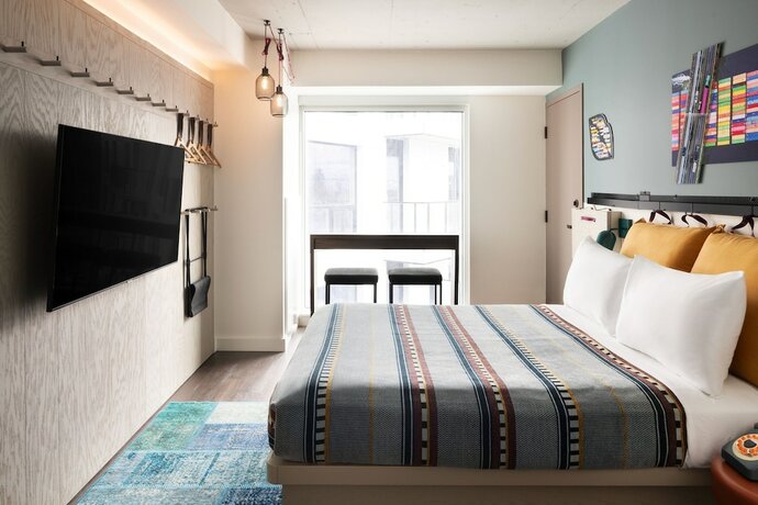 Imagen de la habitación del Hotel Moxy Halifax Downtown. Foto 16