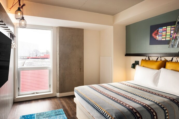 Imagen de la habitación del Hotel Moxy Halifax Downtown. Foto 20