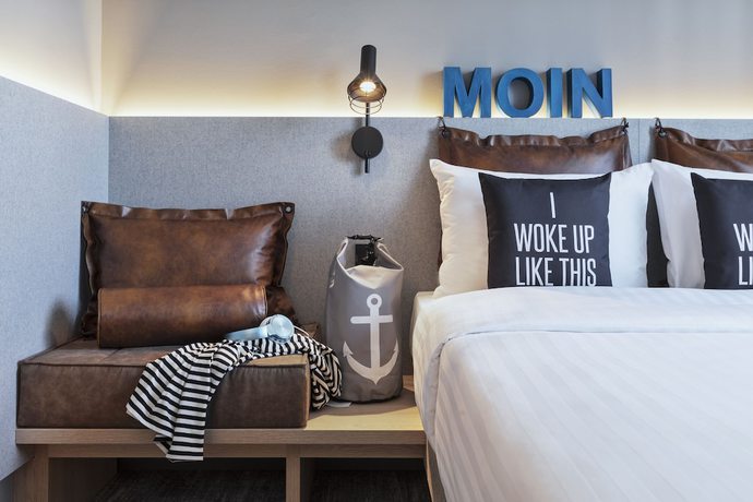 Imagen de la habitación del Hotel Moxy Hamburg City. Foto 4