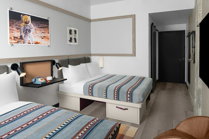Imagen de la habitación del Hotel Moxy Houston Downtown. Foto 13
