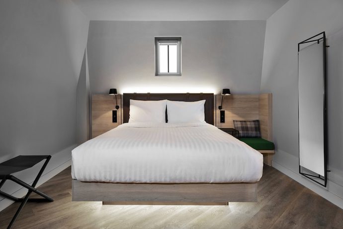 Imagen de la habitación del Hotel Moxy Lille City. Foto 13