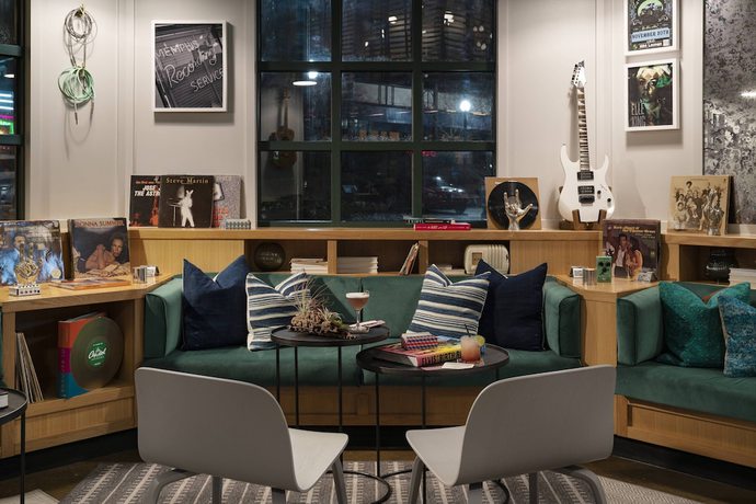 Imagen del bar/restaurante del Hotel Moxy Memphis Downtown. Foto 4