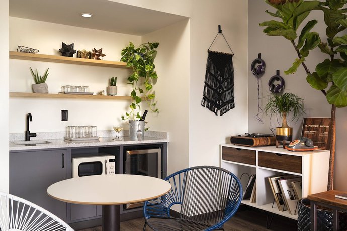 Imagen de la habitación del Hotel Moxy Memphis Downtown. Foto 13