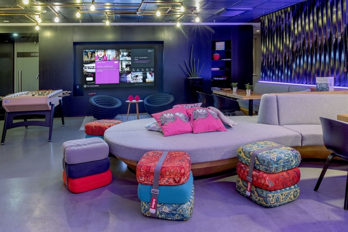 Imagen del bar/restaurante del Hotel Moxy Milan Malpensa Airport. Foto 3