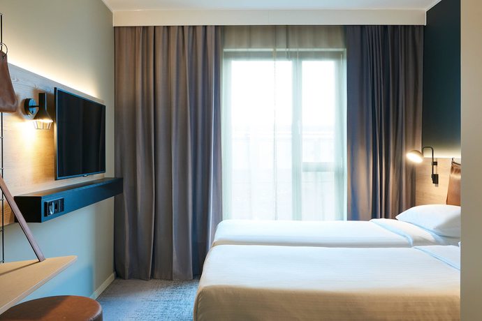 Imagen de la habitación del Hotel Moxy Milton Keynes. Foto 5