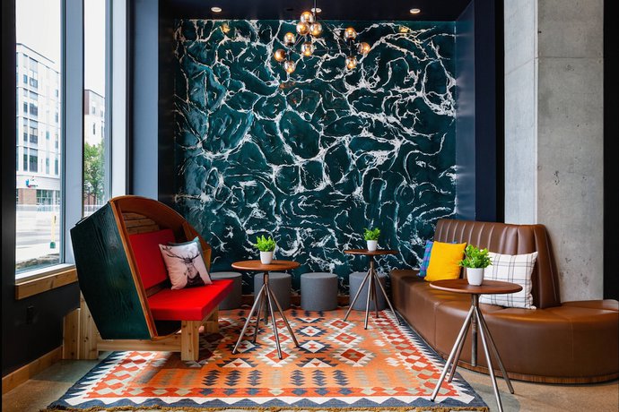 Imagen de los interiores del Hotel Moxy Minneapolis Downtown. Foto 18