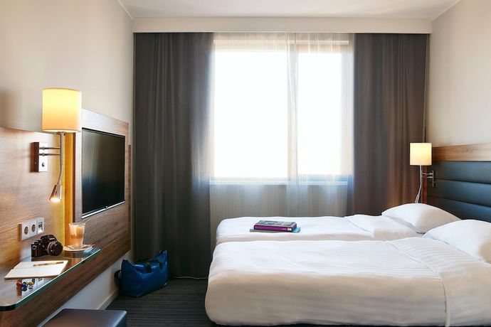 Imagen de la habitación del Hotel Moxy Munich Messe. Foto 7