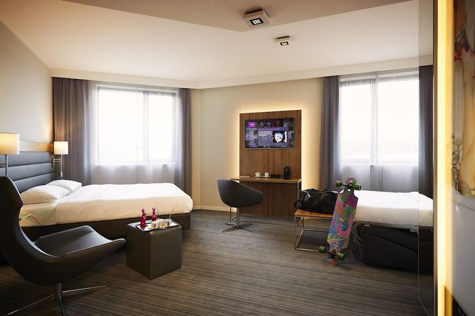 Imagen de la habitación del Hotel Moxy Munich Messe. Foto 9
