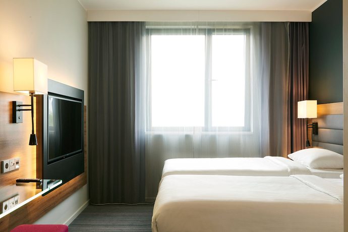 Imagen de la habitación del Hotel Moxy Munich Messe. Foto 13