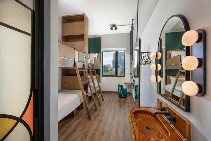 Imagen de la habitación del Hotel Moxy NYC Lower East Side, a Marriott. Foto 3