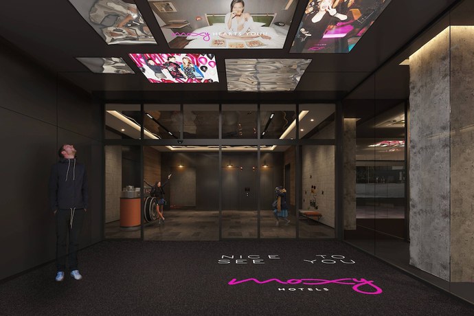 Imagen de los interiores del Hotel Moxy Nanjing Jiangning. Foto 12