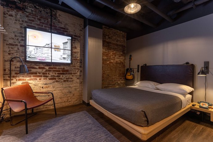 Imagen de la habitación del Hotel Moxy Nashville Downtown. Foto 6