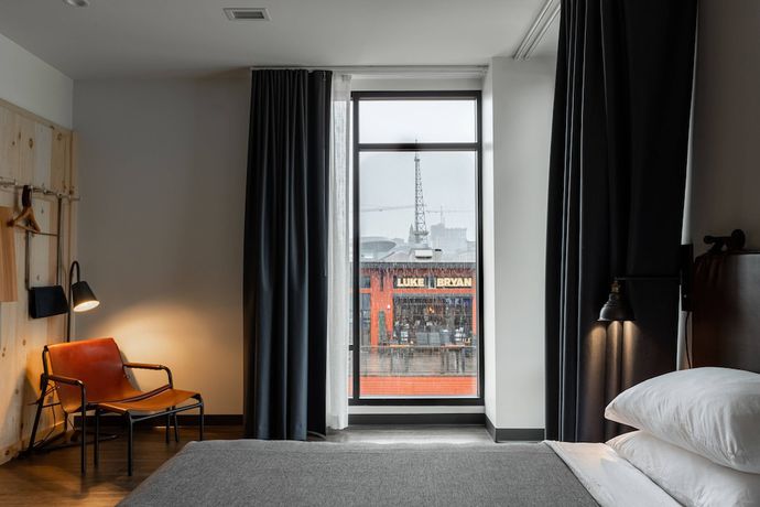 Imagen de la habitación del Hotel Moxy Nashville Downtown. Foto 11