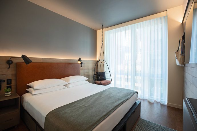 Imagen de la habitación del Hotel Moxy Nashville Vanderbilt Area. Foto 6