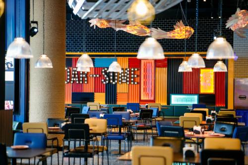 Imagen general del Hotel Moxy Ningbo Old Bund. Foto 1