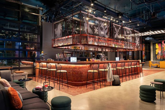 Imagen del bar/restaurante del Hotel Moxy Oakland Downtown. Foto 3
