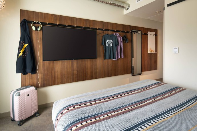 Imagen de la habitación del Hotel Moxy Oakland Downtown. Foto 12