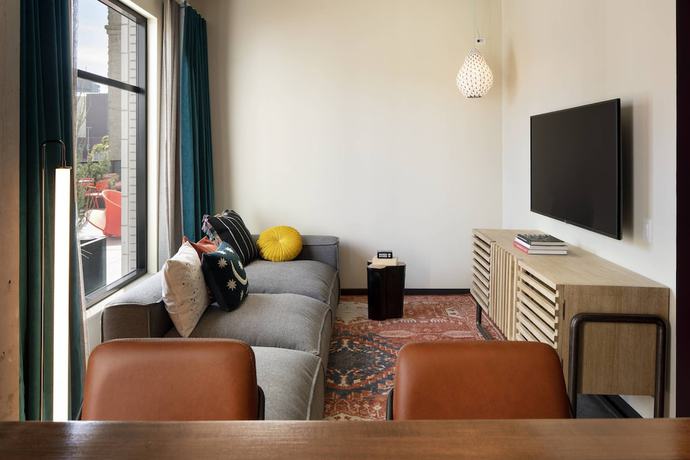 Imagen de la habitación del Hotel Moxy Oakland Downtown. Foto 14