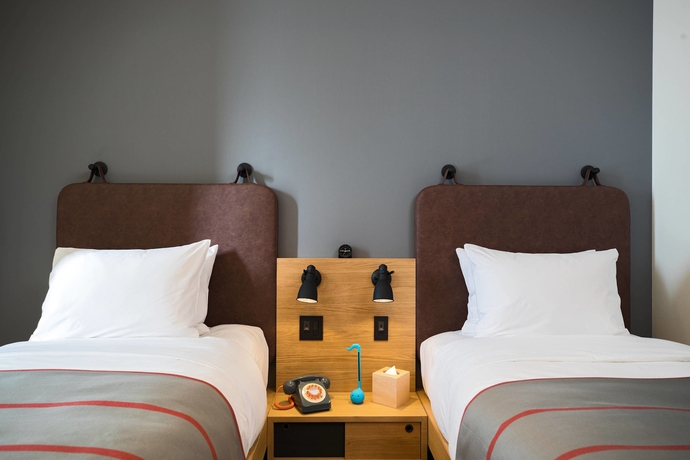 Imagen de la habitación del Hotel Moxy Osaka Honmachi. Foto 17